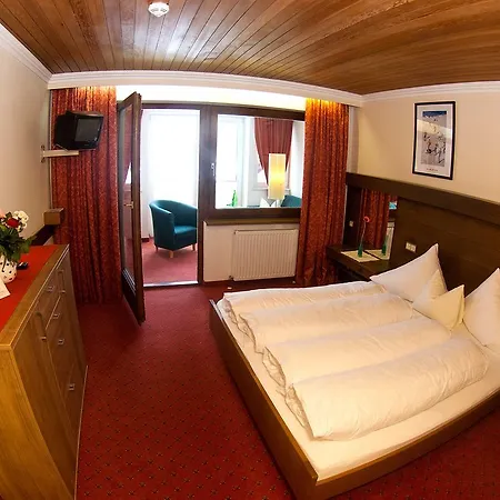 فندق Klingler 3*