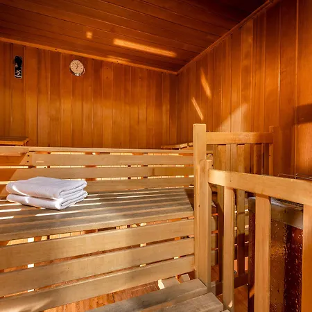 Hotel Klingler מלון מאוראך